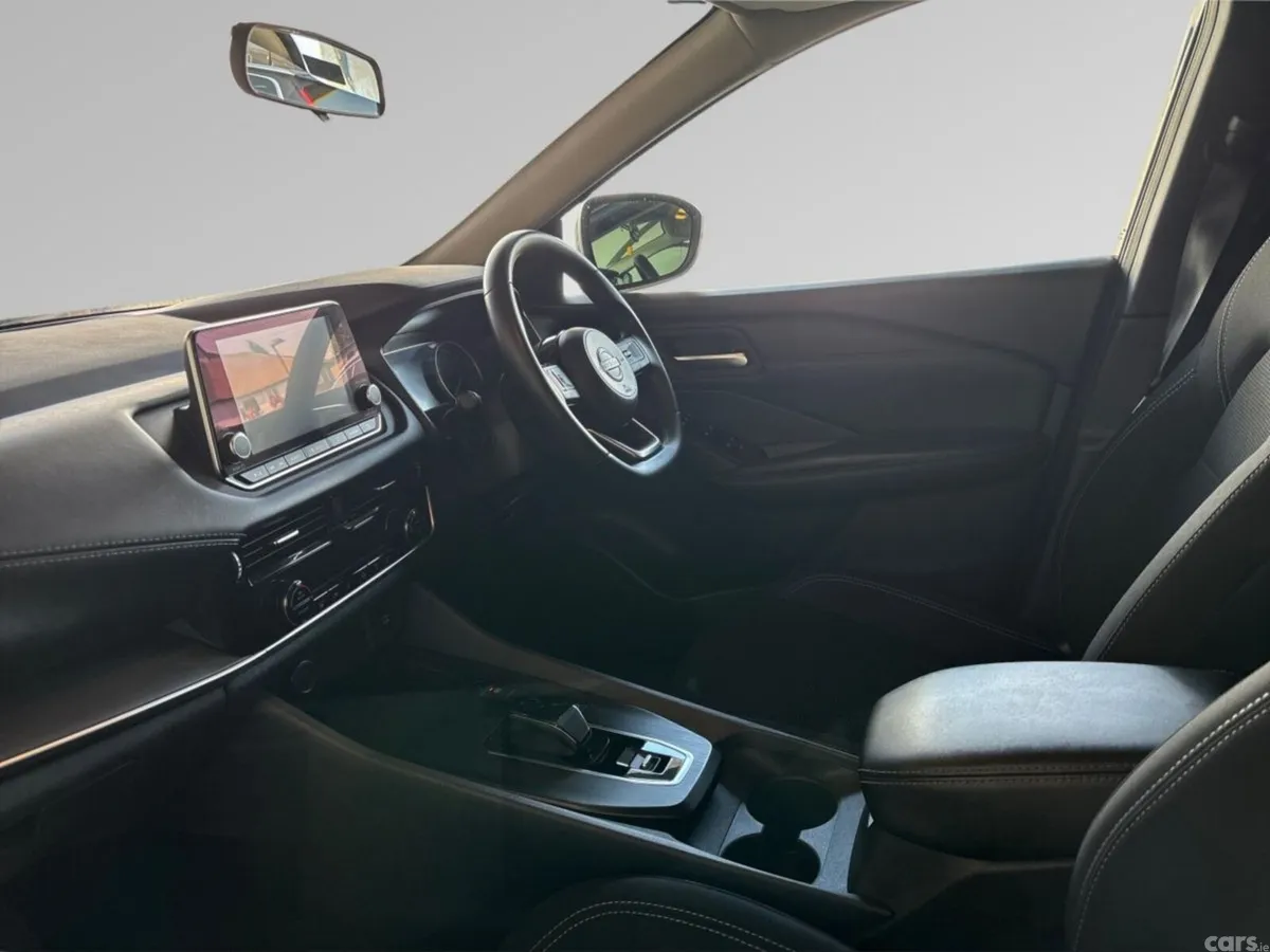 Nissan Qashqai MPV, Petrol Hybrid, 2024, Grey