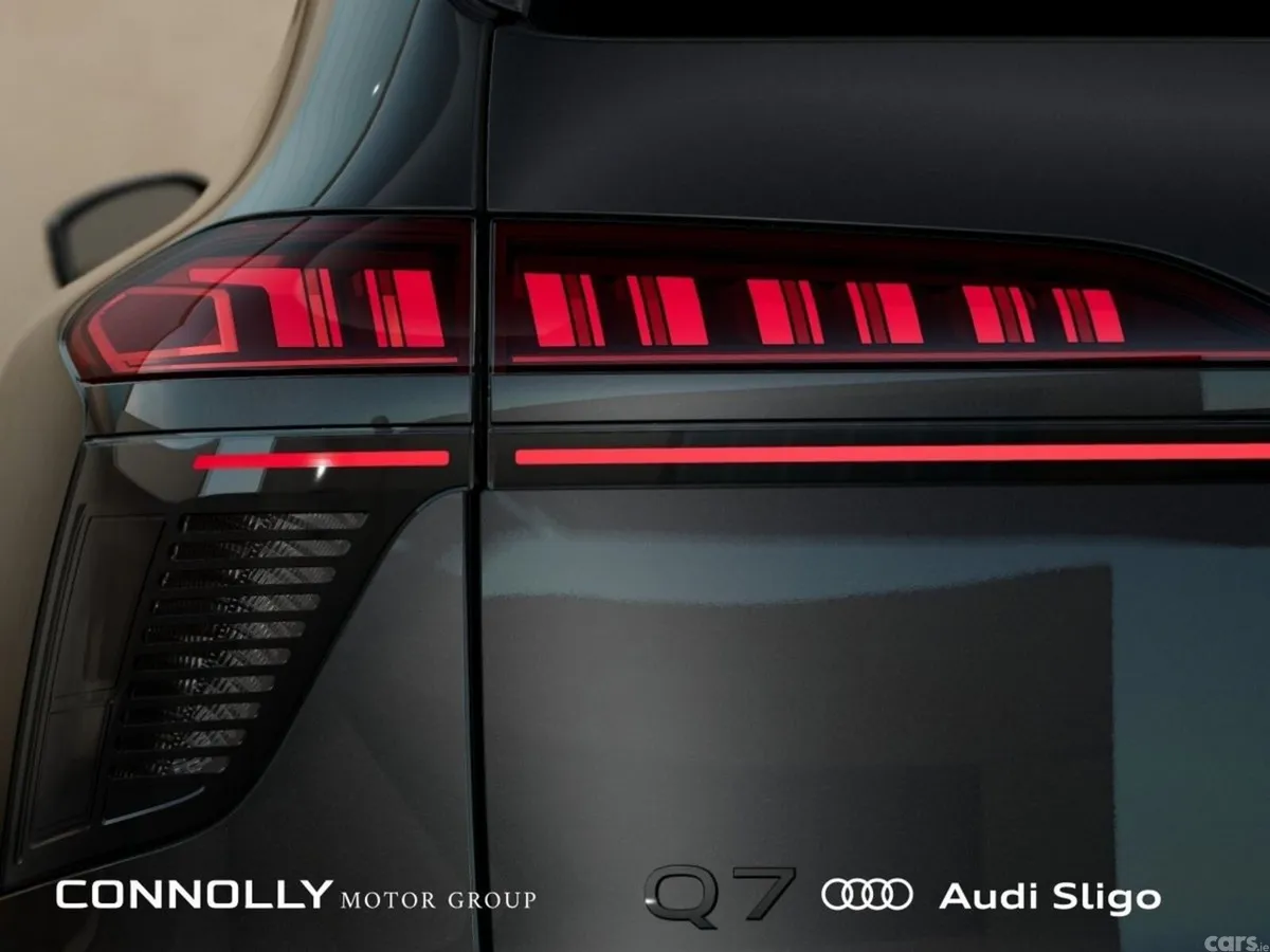 Audi Q7 SUV, Diesel, 2027, Black