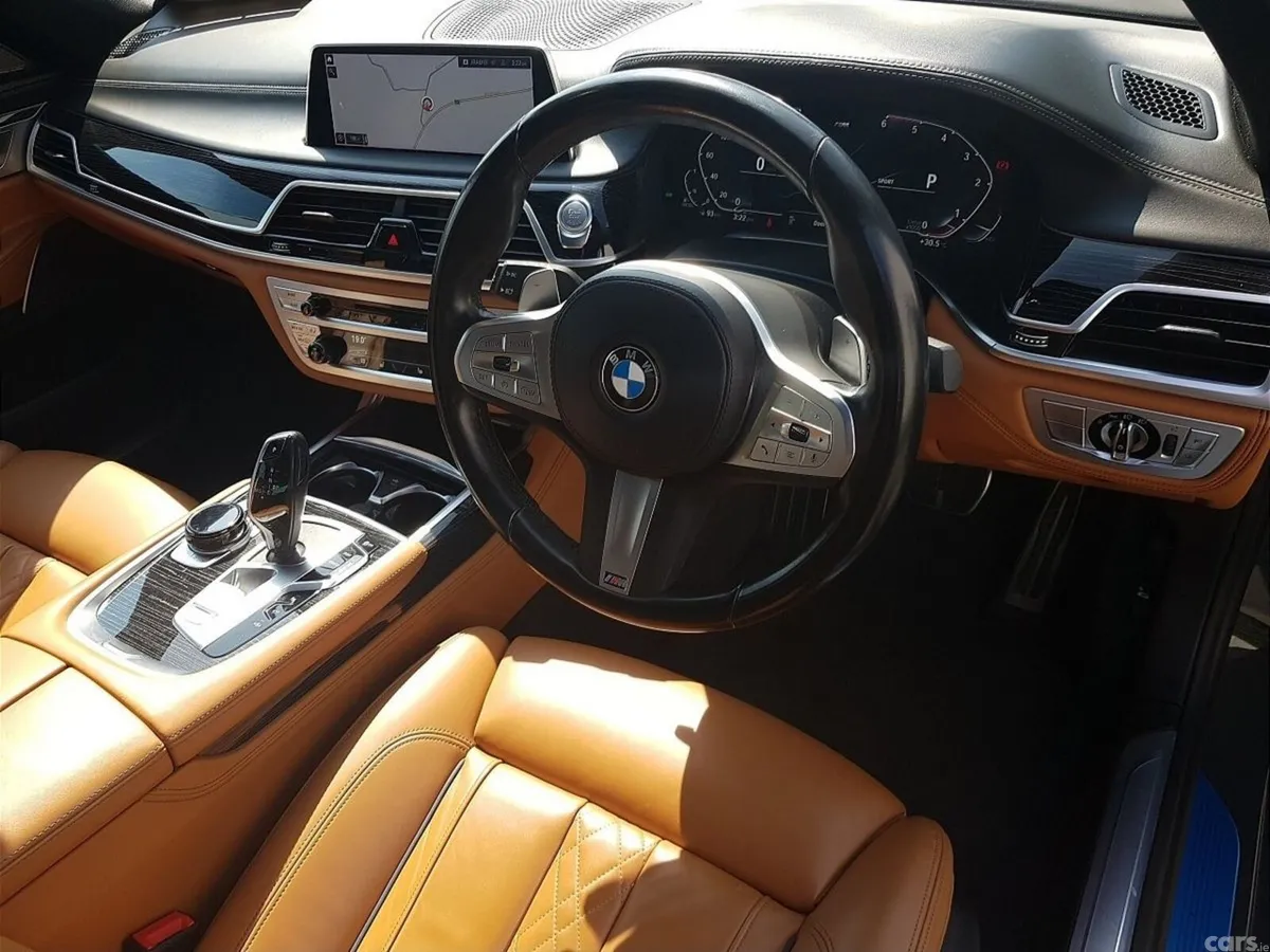 BMW 7-Series Saloon, Diesel, 2022, Grey