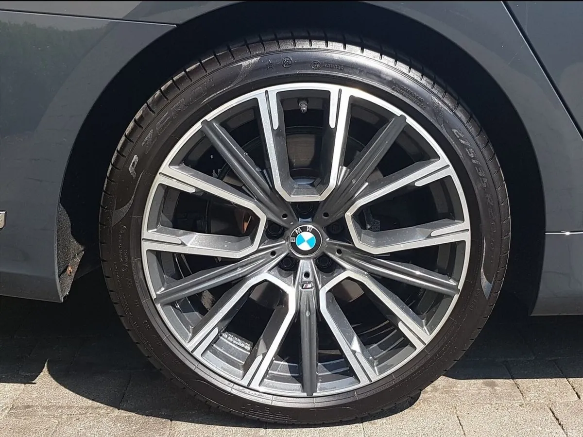 BMW 7-Series Saloon, Diesel, 2022, Grey