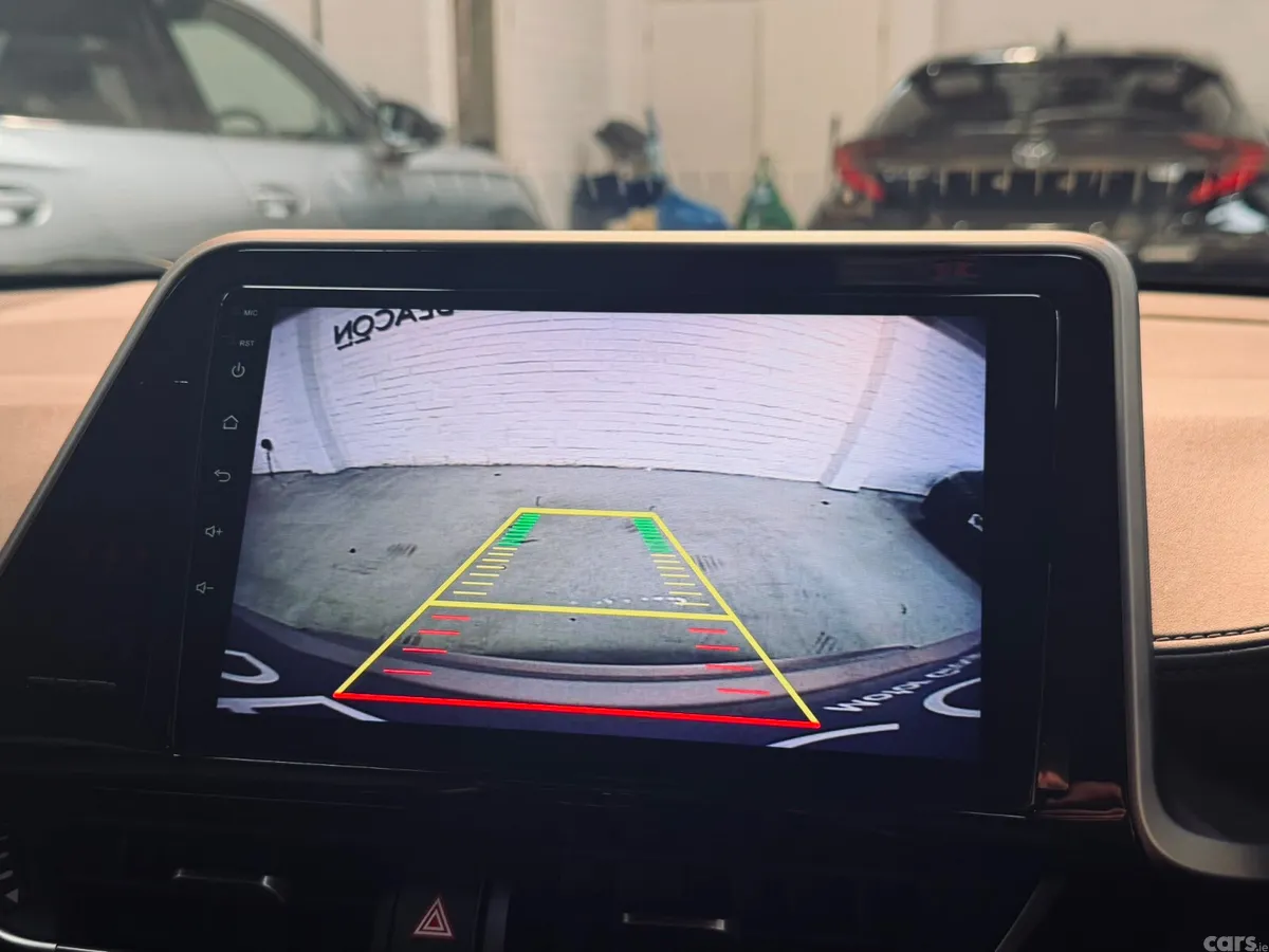 Toyota C-HR SUV, Petrol Hybrid, 2019, Grey