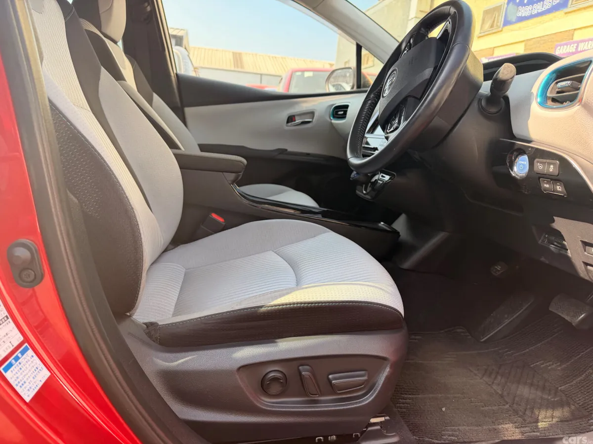 Toyota Prius Hatchback, Petrol Hybrid, 2019, Red