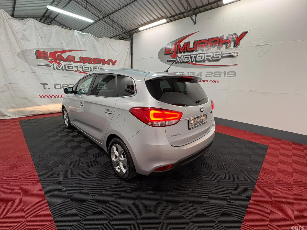 Kia Carens MPV, Diesel, 2015, Silver
