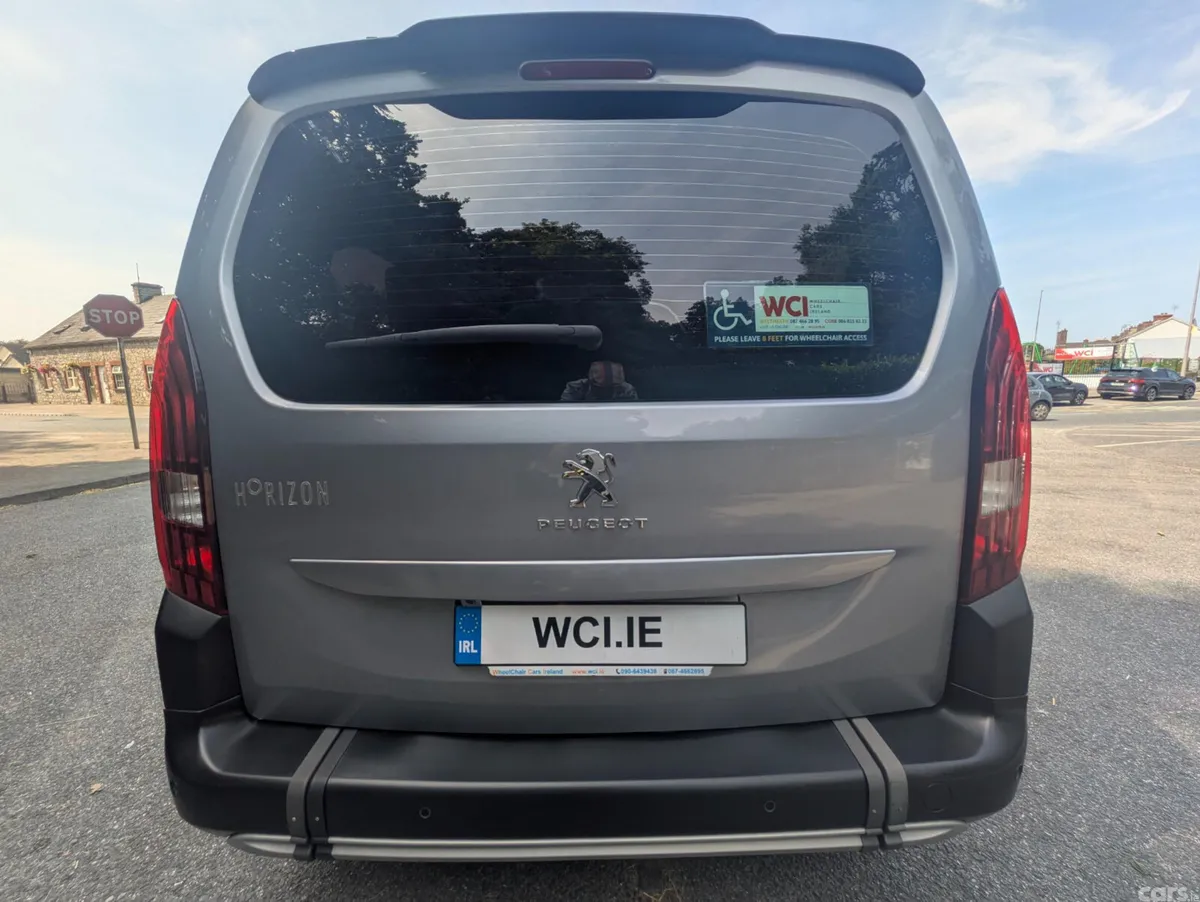 Peugeot Rifter MPV, Diesel, 2023, Grey