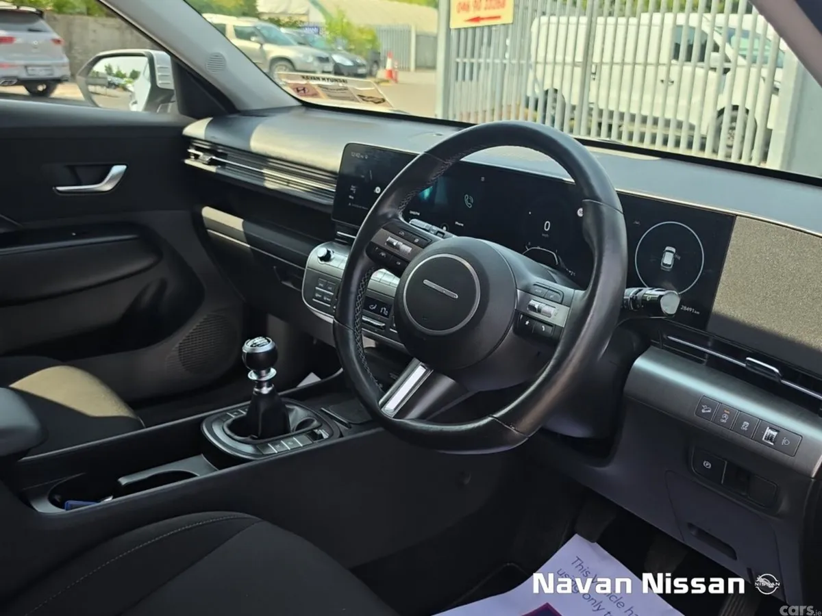 Hyundai KONA MPV, Petrol, 2024, Grey