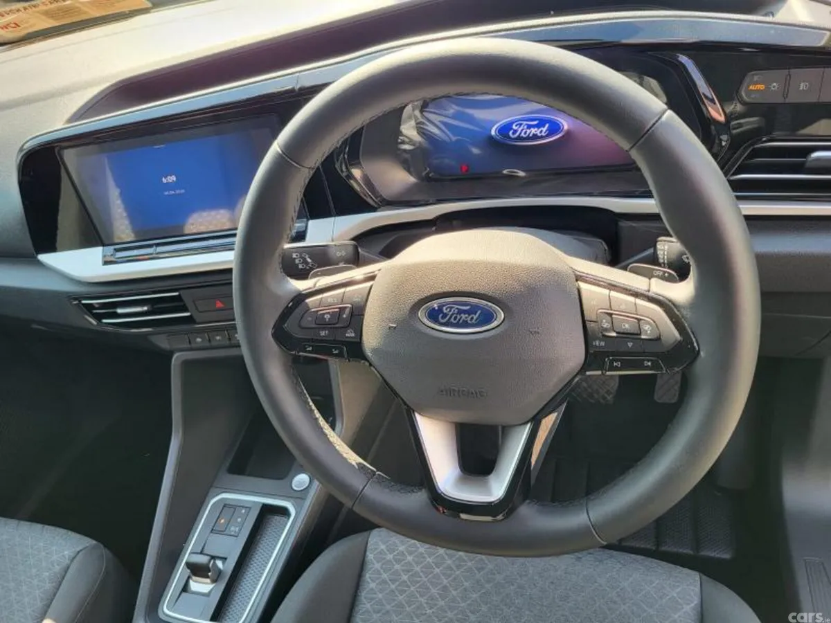 Ford Tourneo Connect MPV, Diesel, 2026, Blue