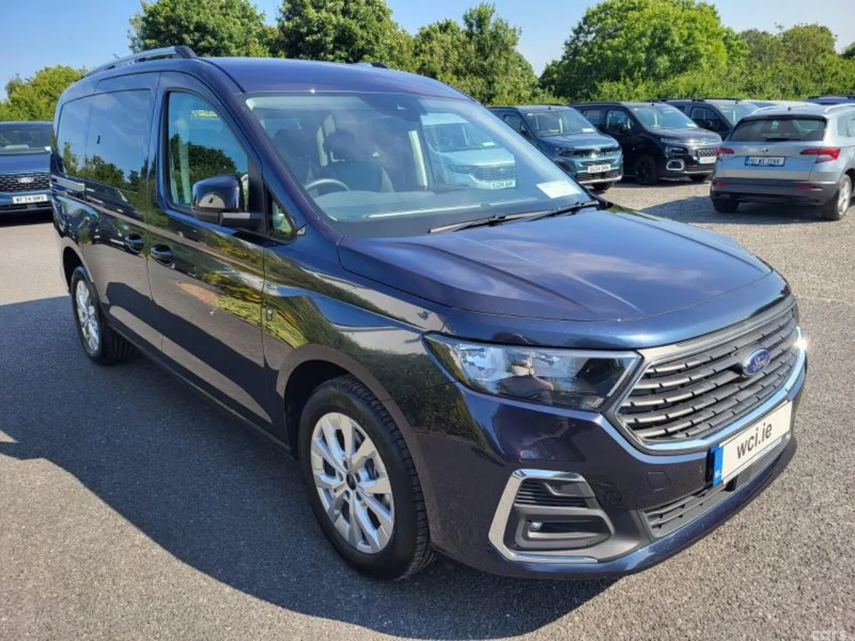 Ford Tourneo Connect MPV, Diesel, 2026, Blue