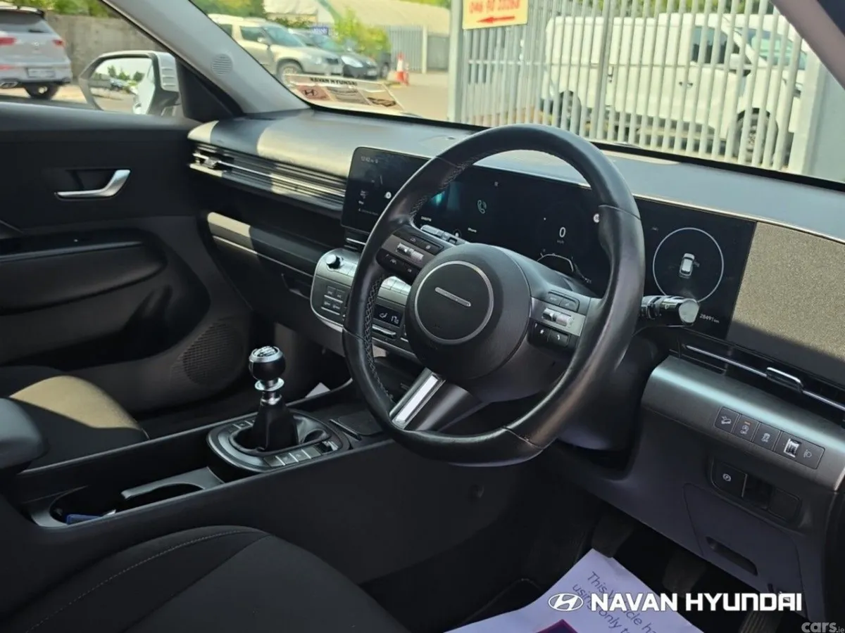 Hyundai KONA MPV, Petrol, 2024, Grey