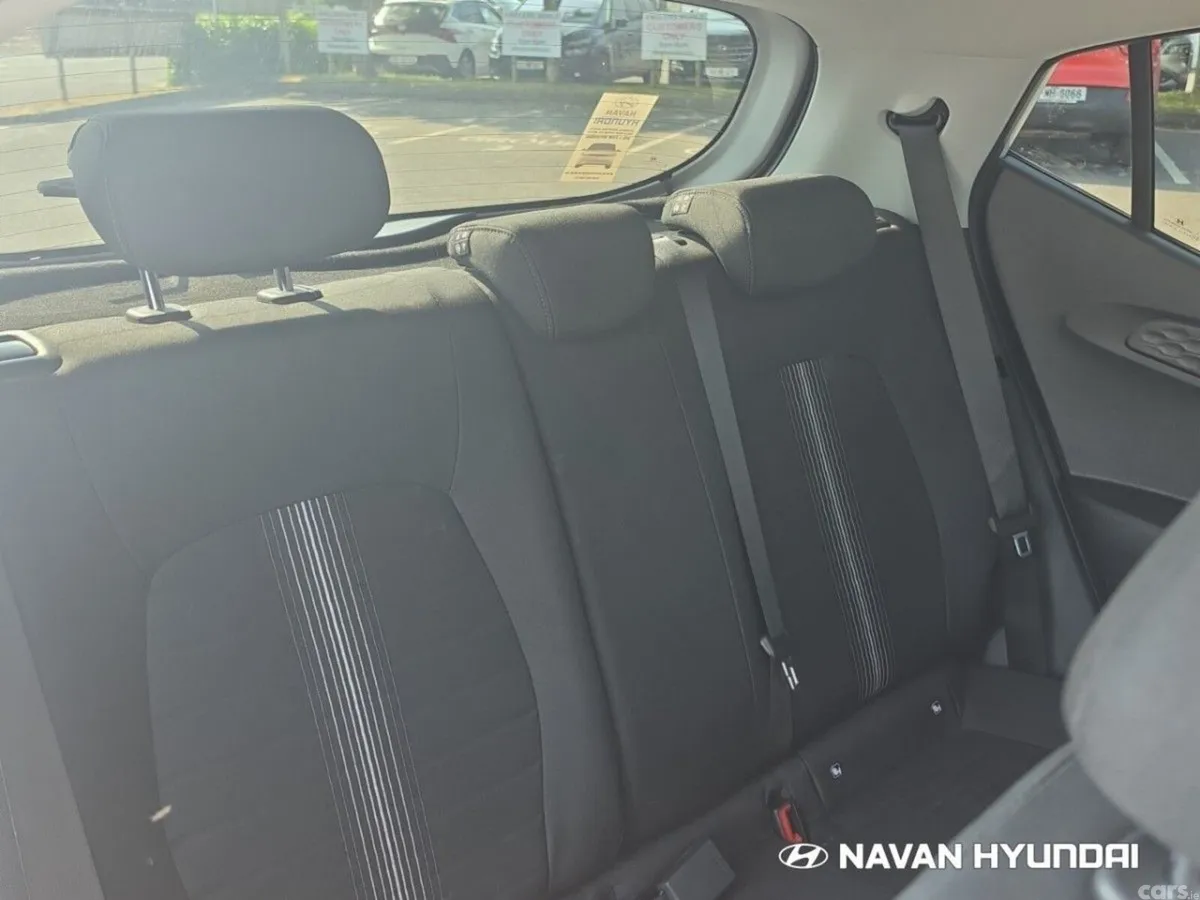 Hyundai i10 Hatchback, Petrol, 2025, Grey