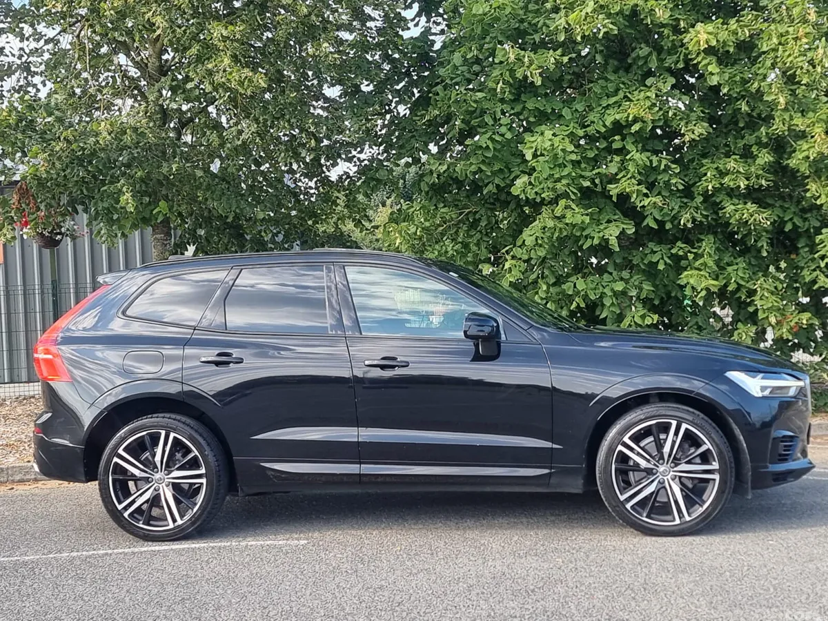 Volvo XC60 SUV, Petrol Plug-in Hybrid, 2020, Black