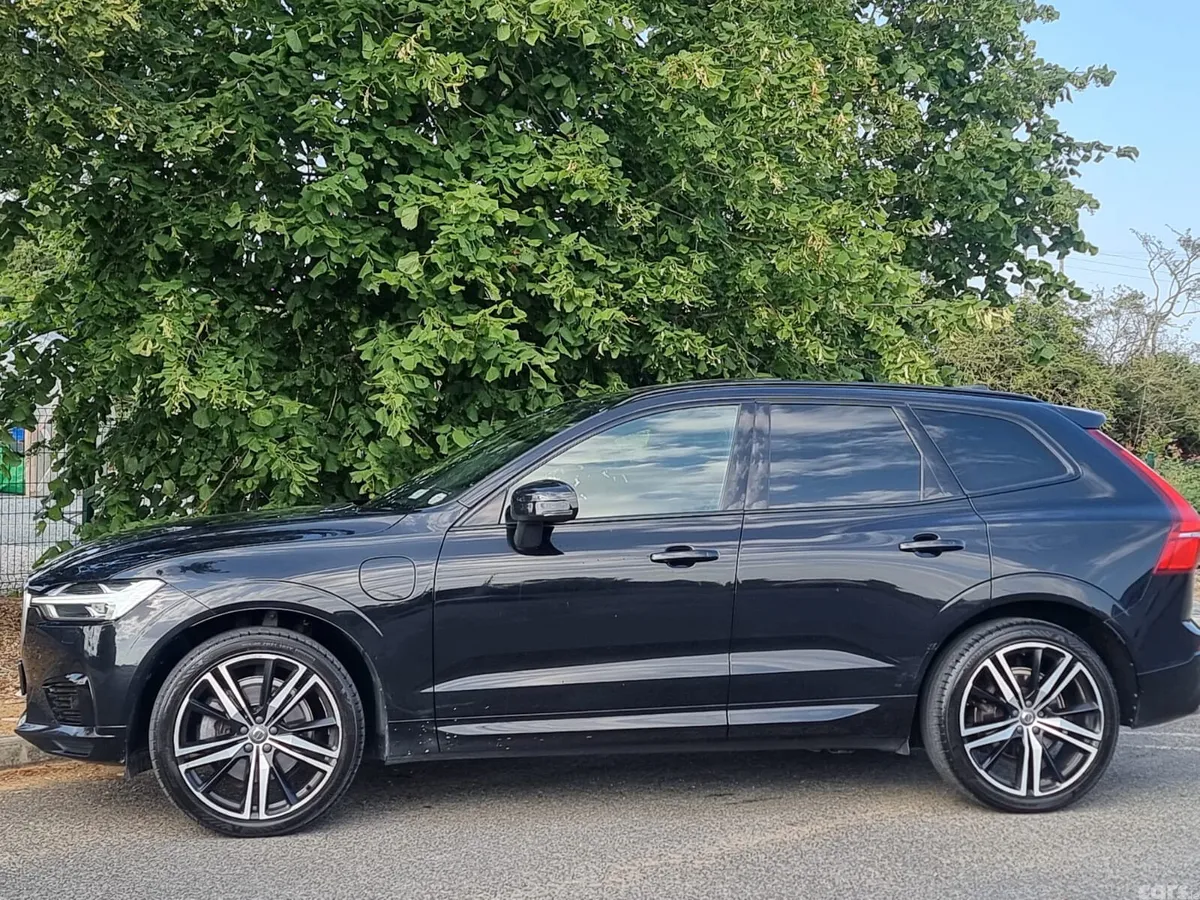 Volvo XC60 SUV, Petrol Plug-in Hybrid, 2020, Black