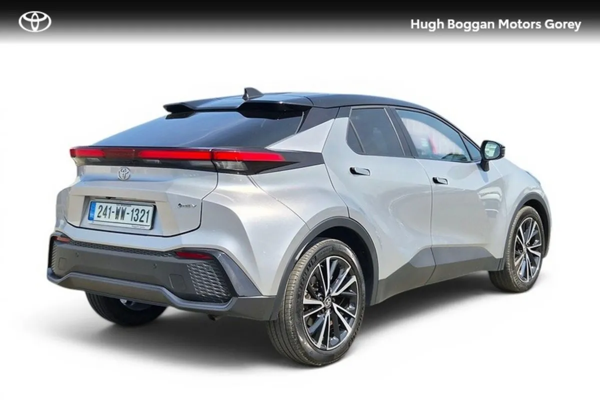 Toyota C-HR SUV, Petrol Hybrid, 2024, Grey