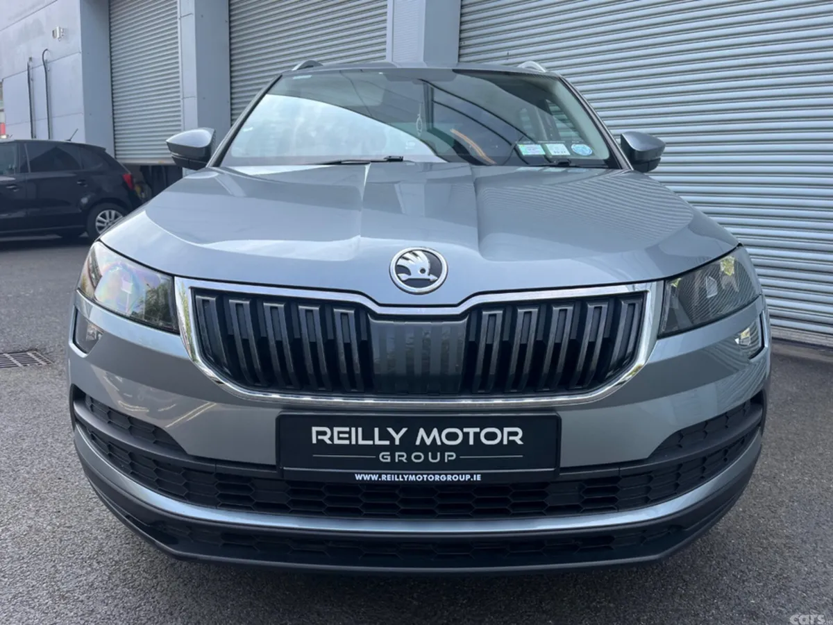 Skoda Karoq SUV, Petrol, 2021, Grey