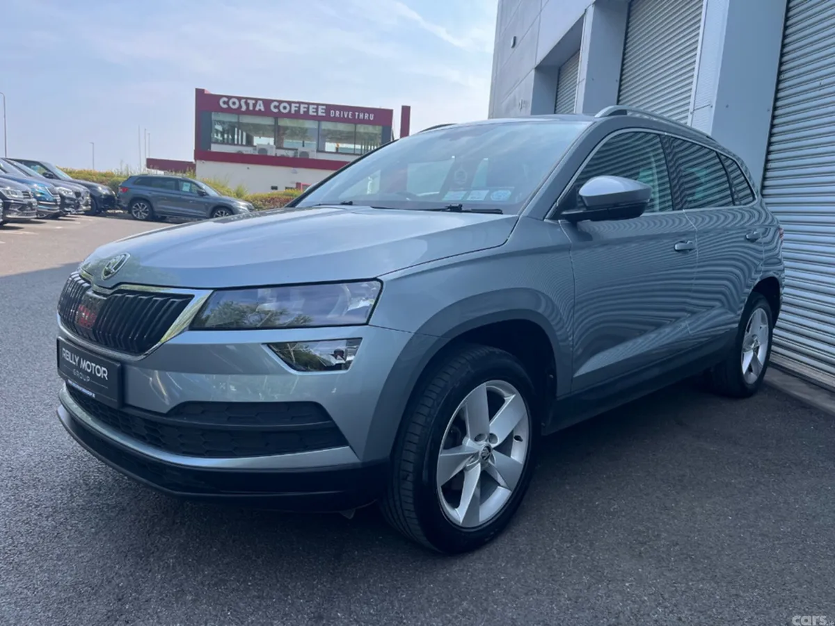 Skoda Karoq SUV, Petrol, 2021, Grey