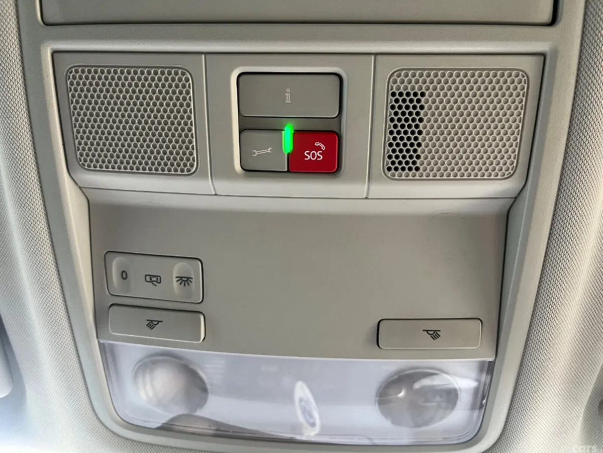 Skoda Karoq SUV, Petrol, 2021, Grey