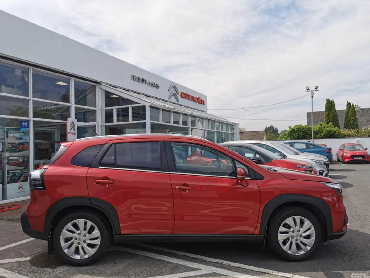 Suzuki SX4 S-Cross Hatchback, Petrol, 2025, Red