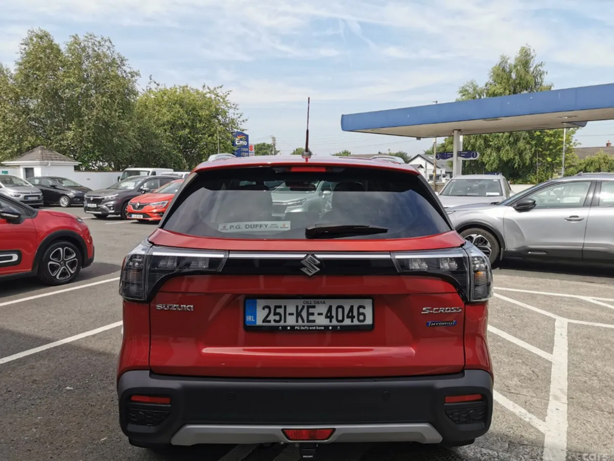 Suzuki SX4 S-Cross Hatchback, Petrol, 2025, Red
