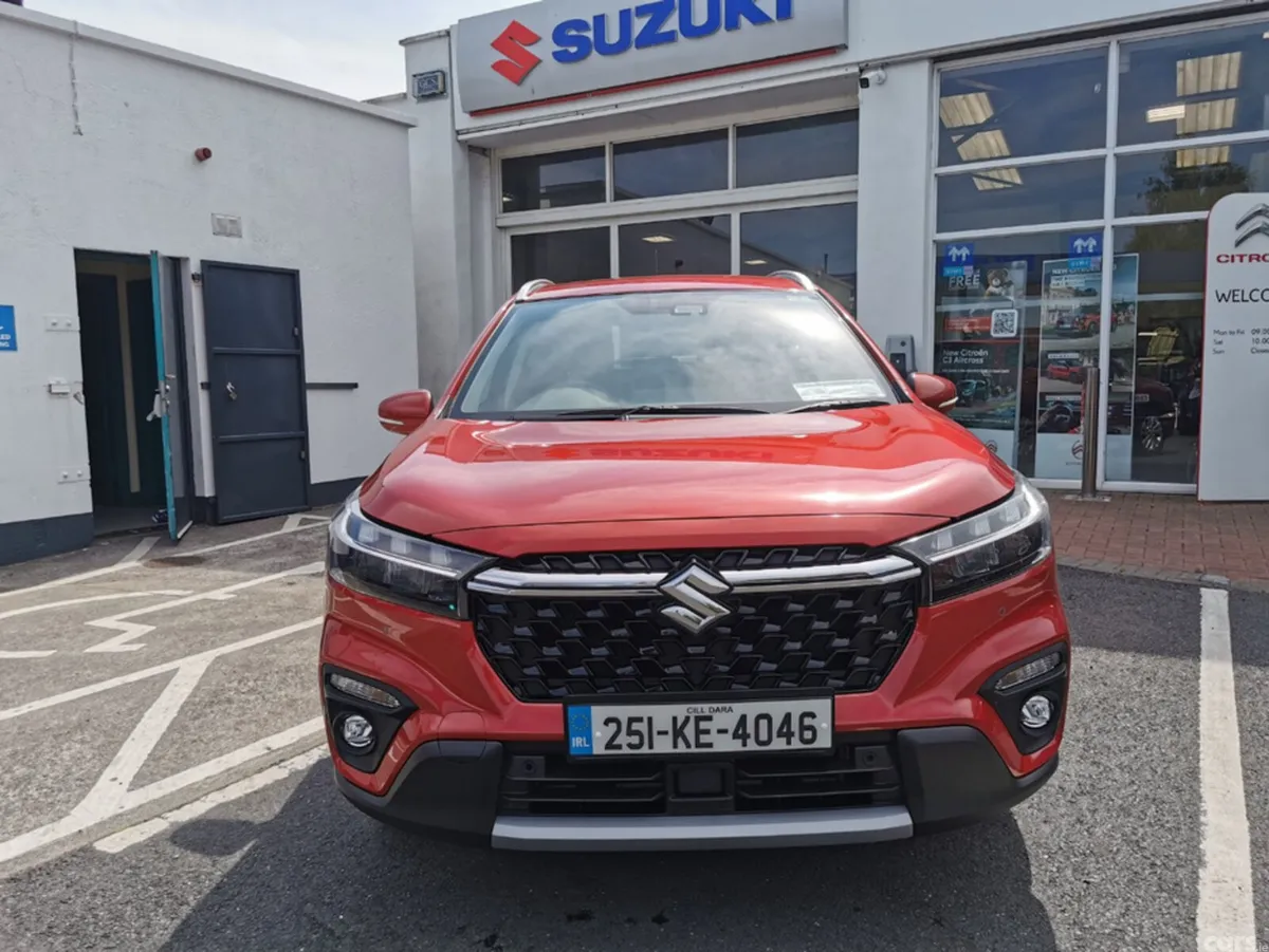 Suzuki SX4 S-Cross Hatchback, Petrol, 2025, Red