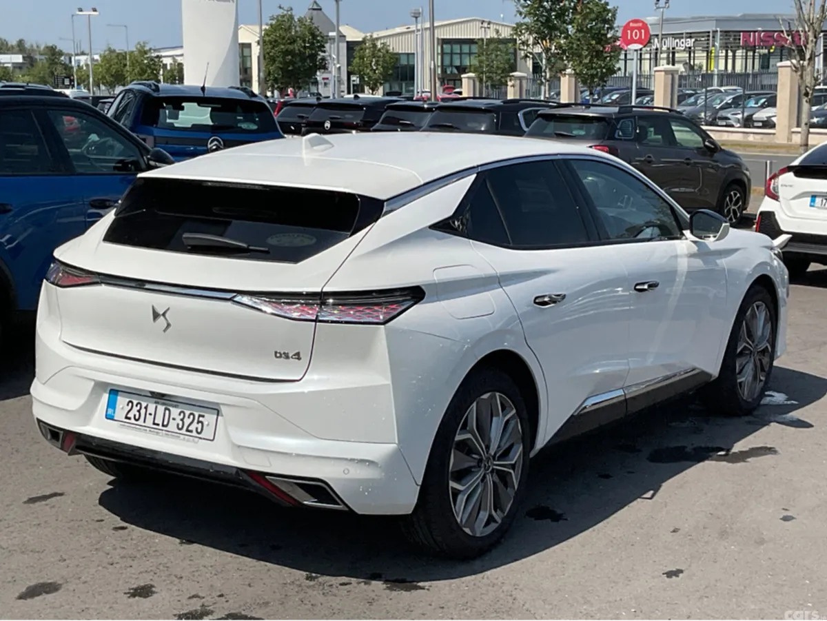 DS Automobiles DS 4 SUV, Petrol, 2023, White
