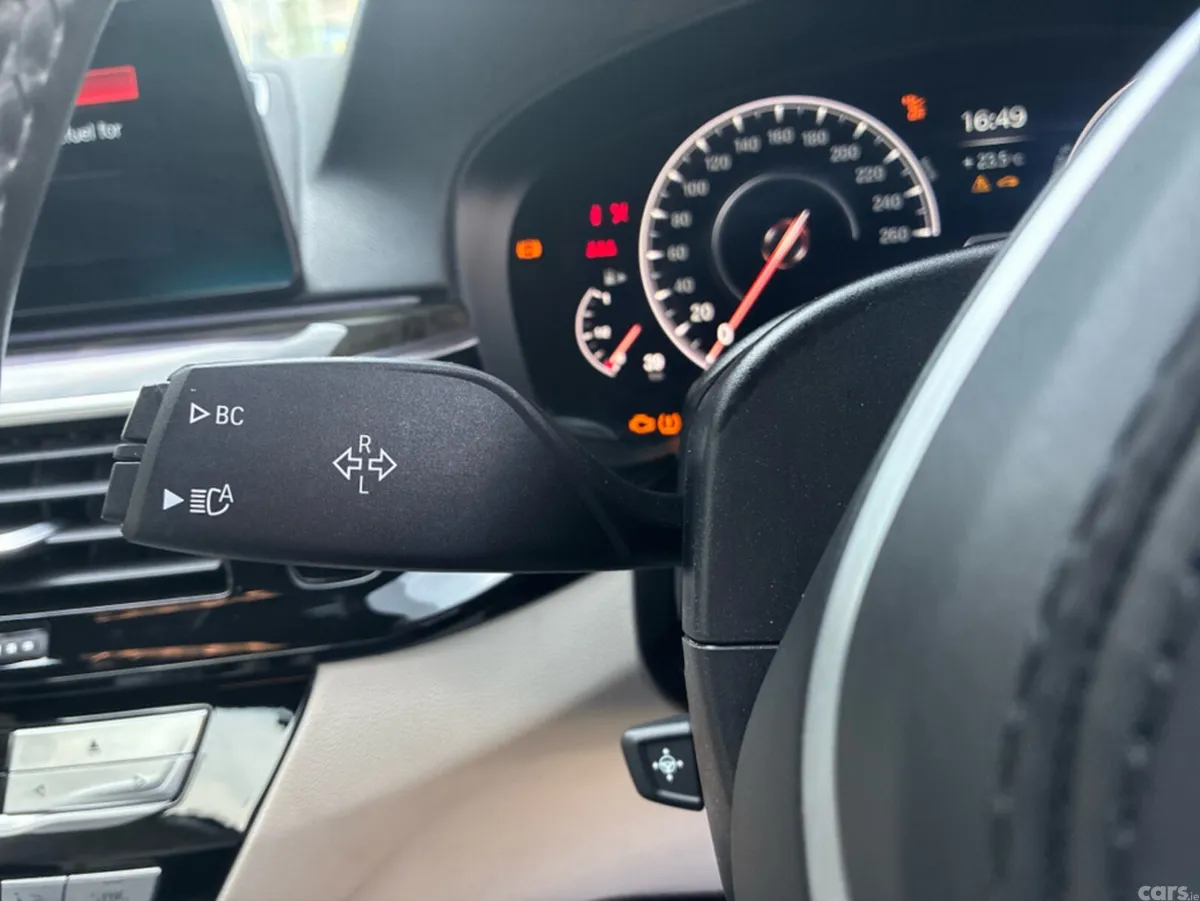 BMW 5-Series Saloon, Petrol Plug-in Hybrid, 2020, Black