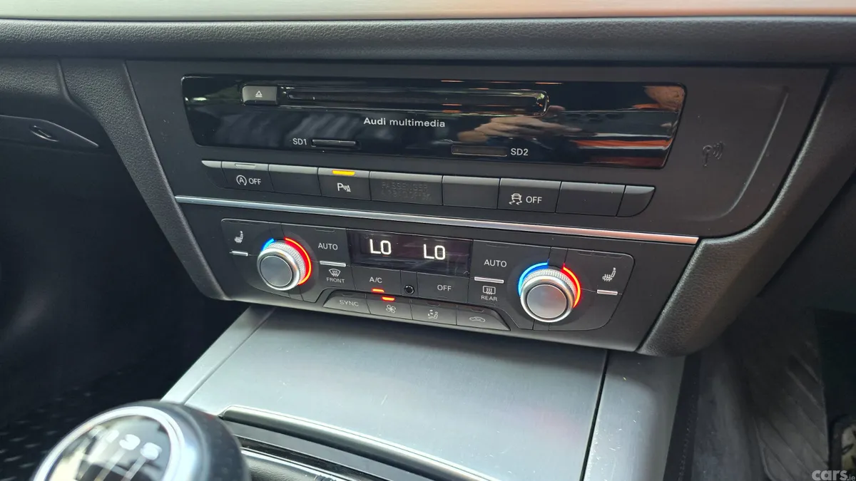 Audi A6 Saloon, Diesel, 2016, Grey
