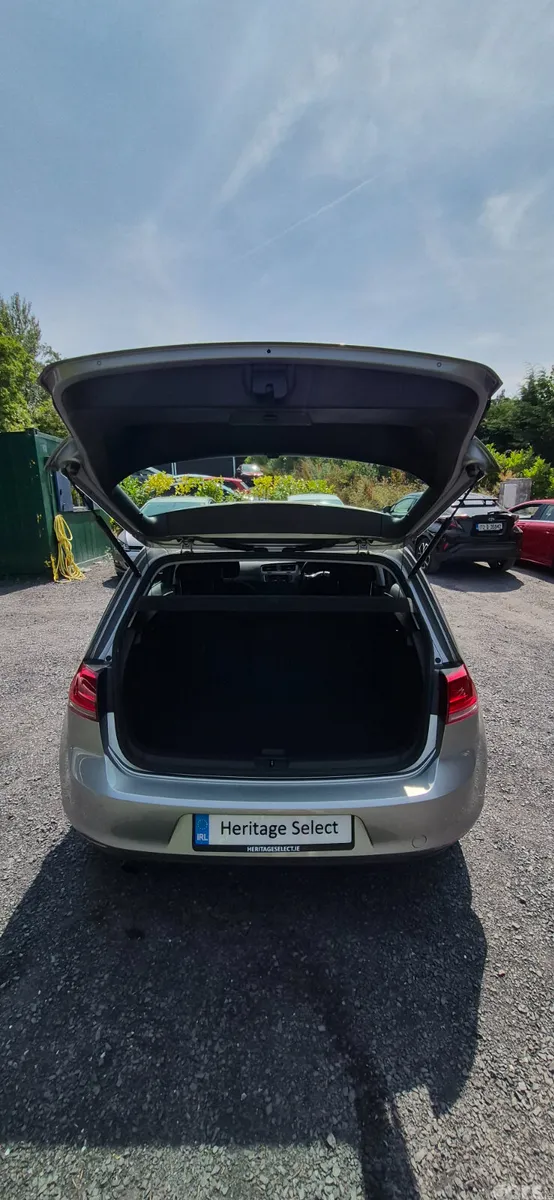 Volkswagen Golf Hatchback, Petrol, 2014, Silver