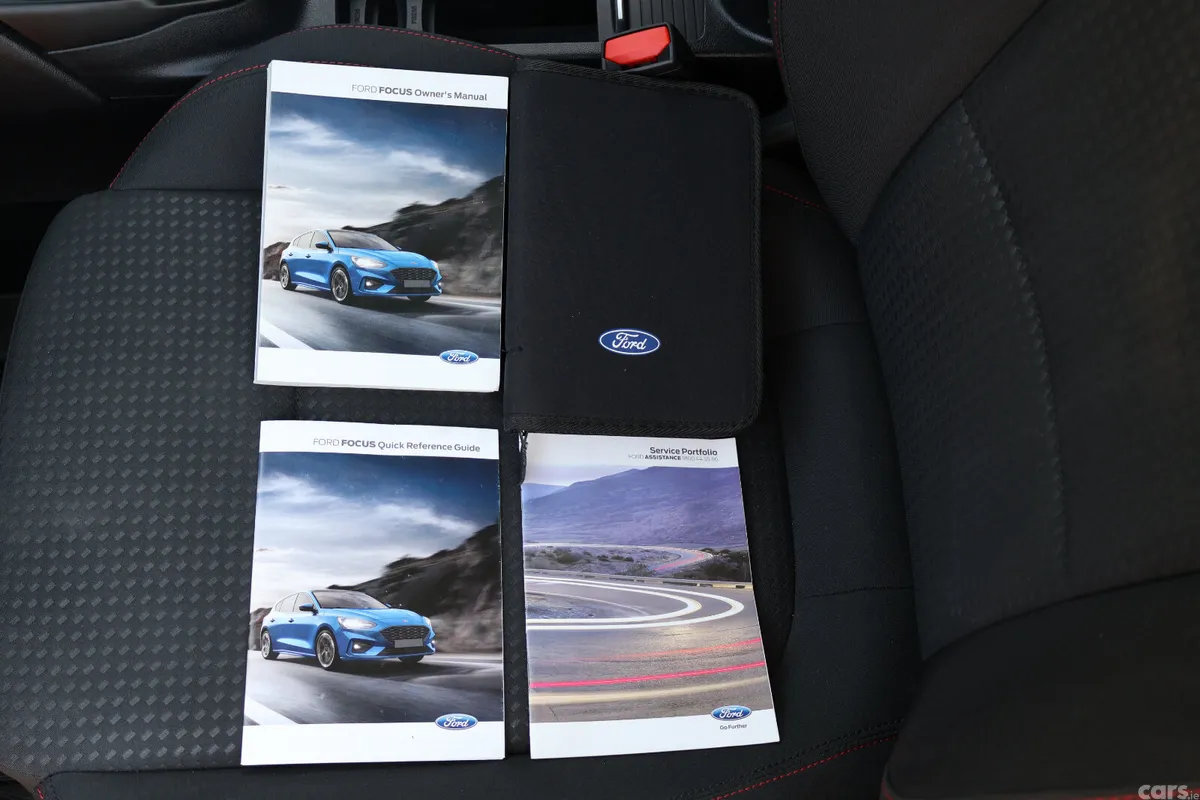 Ford Focus Hatchback, Petrol, 2020, Red