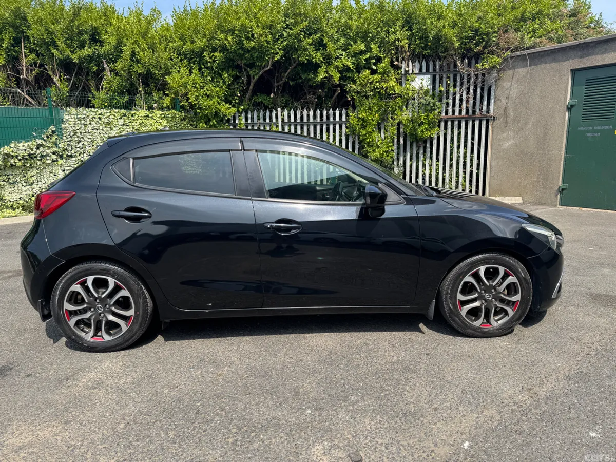 Mazda Demio Hatchback, Diesel, 2015, Black