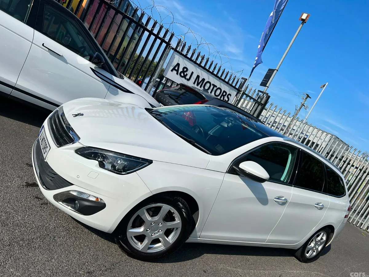 Peugeot 308 Estate, Petrol, 2016, White
