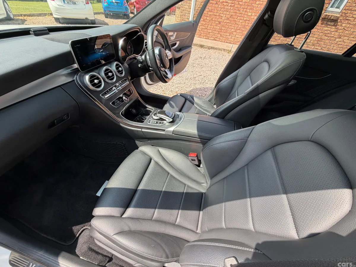 Mercedes-Benz C-Class Saloon, Diesel, 2018, White
