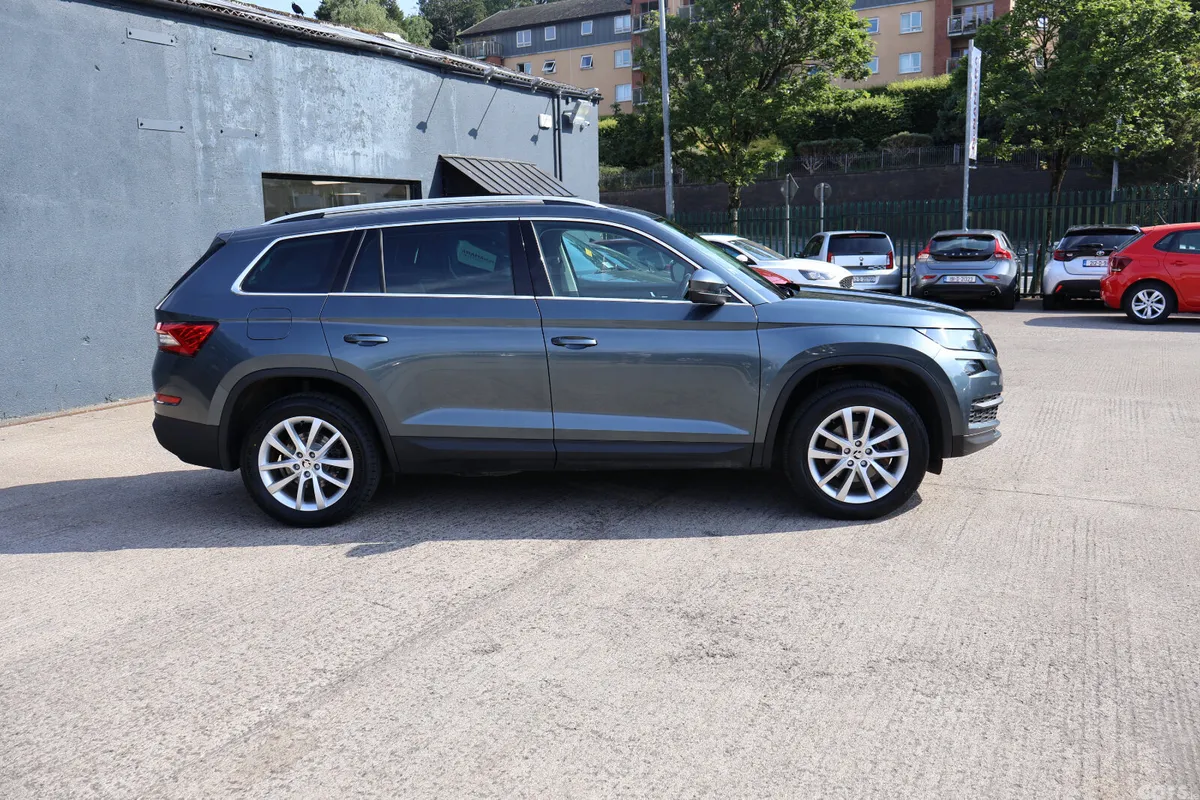 Skoda Kodiaq SUV, Diesel, 2019, Grey