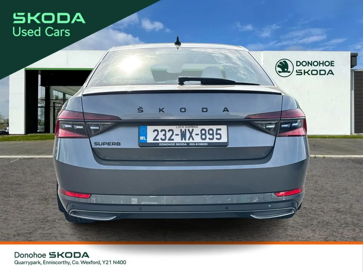Skoda Superb Saloon, Diesel, 2023, Grey