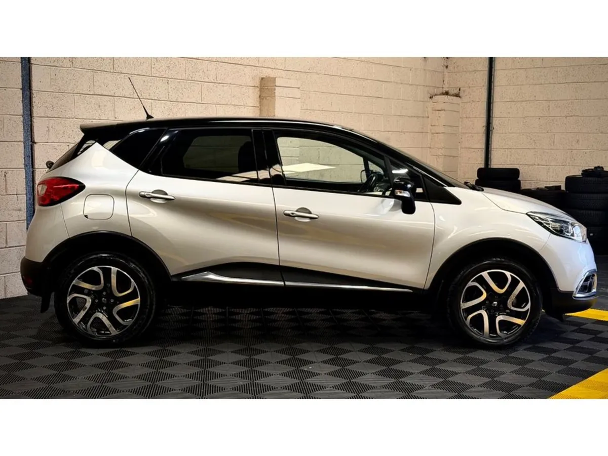 Renault Captur Hatchback, Diesel, 2016, Silver