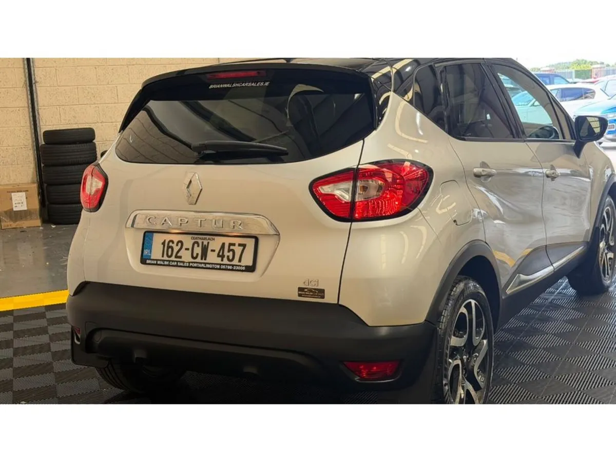 Renault Captur Hatchback, Diesel, 2016, Silver