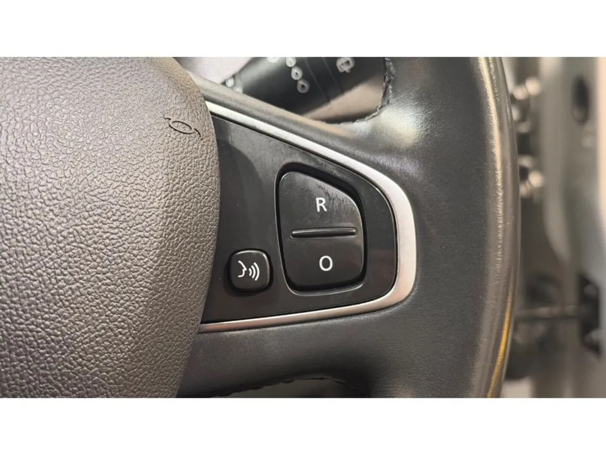 Renault Captur Hatchback, Diesel, 2016, Silver