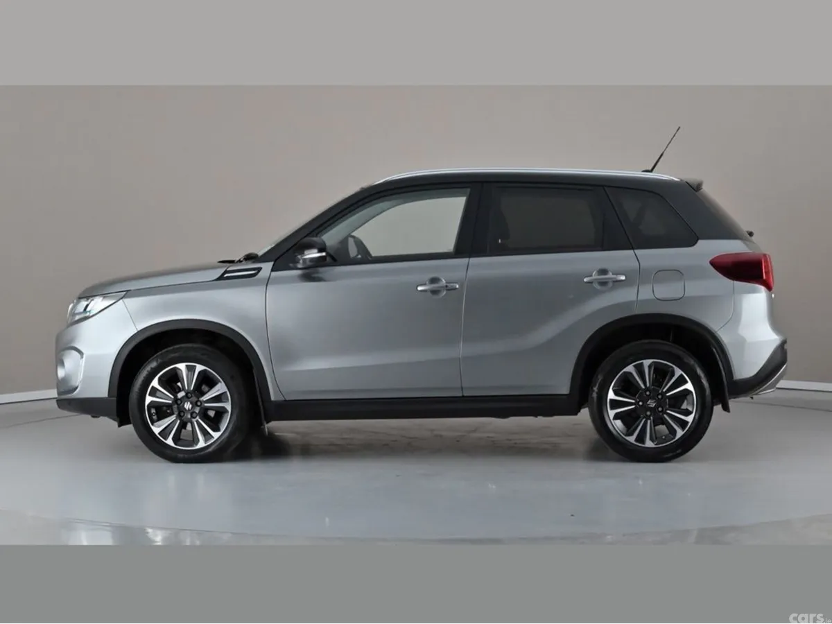 Suzuki Vitara SUV, Petrol Hybrid, 2024, Grey