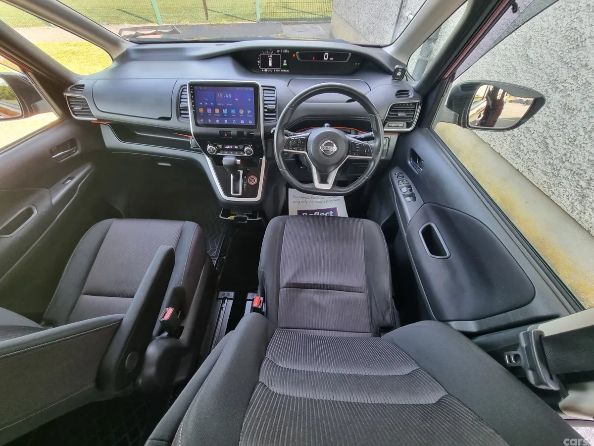 Nissan Serena MPV, Petrol Hybrid, 2017, Red
