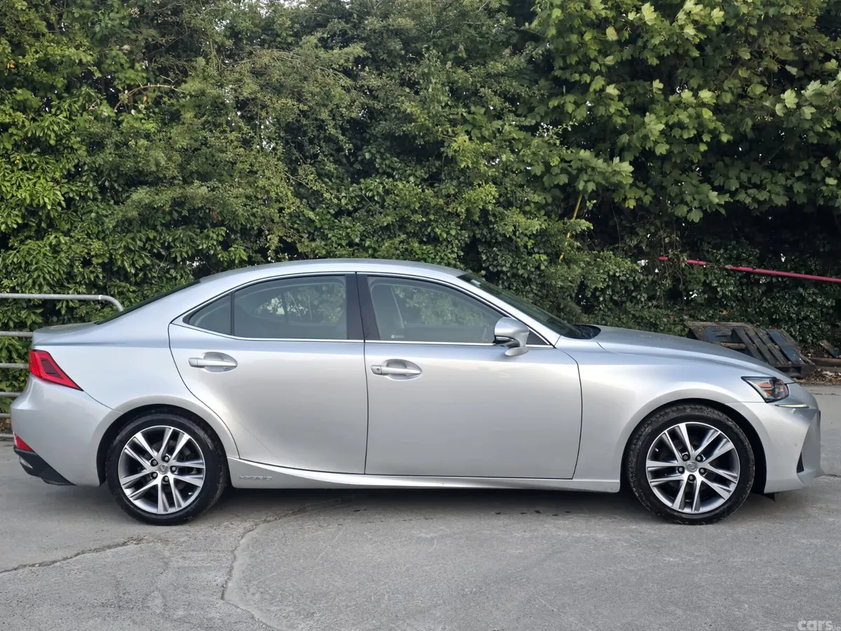 Lexus IS Saloon, Petrol Hybrid, 2020, Silver