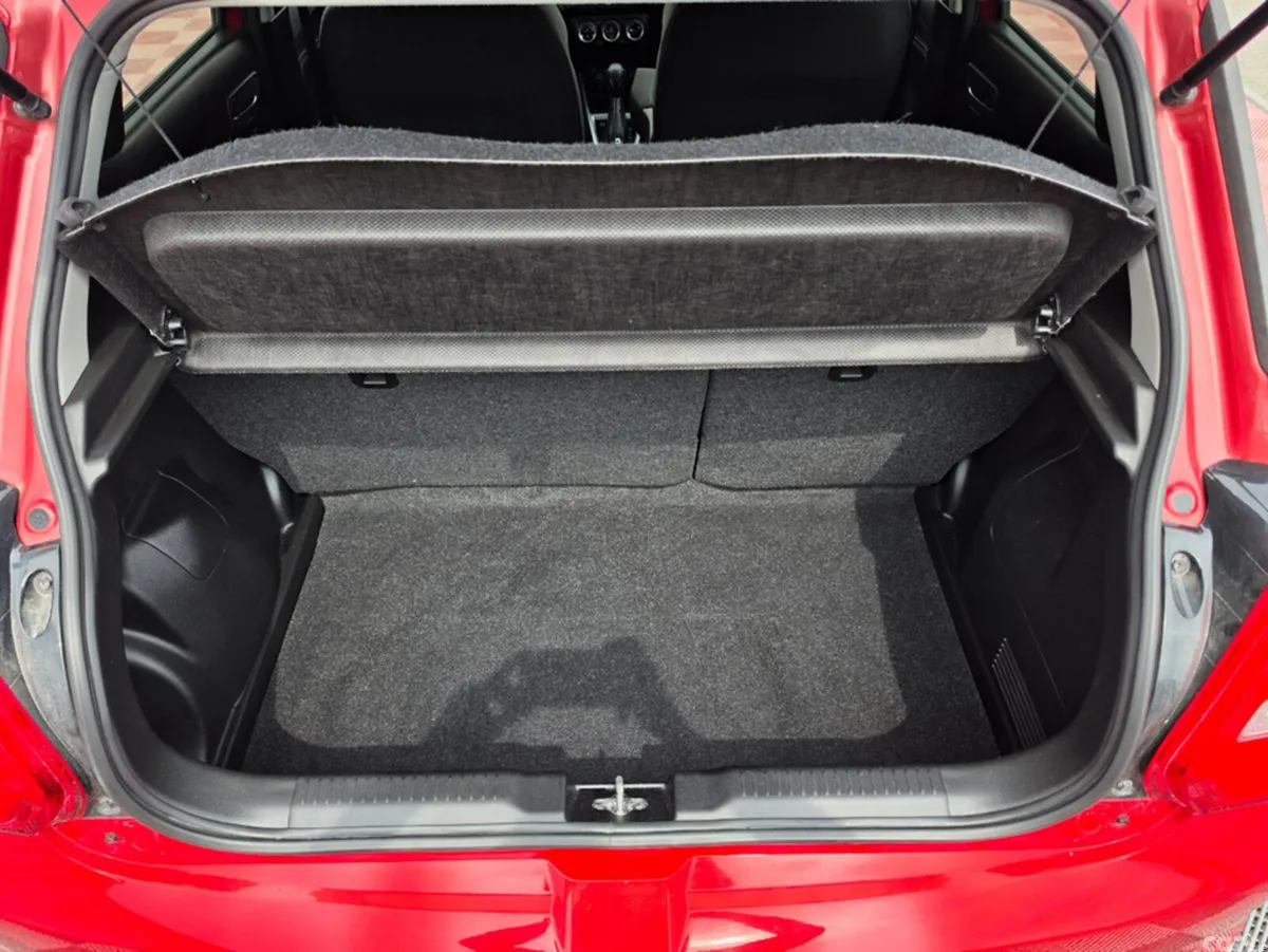 Suzuki Swift Hatchback, Petrol Hybrid, 2017, Red