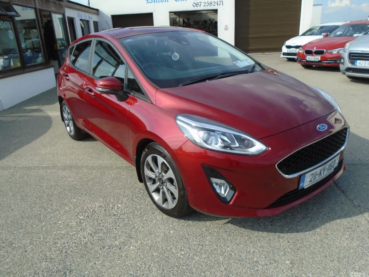 Ford Fiesta Hatchback, Petrol, 2021, Red