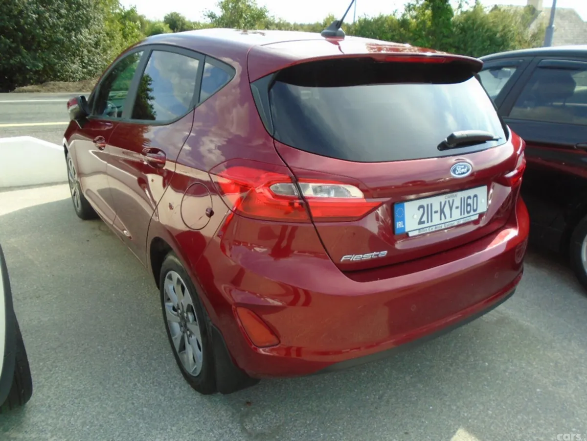 Ford Fiesta Hatchback, Petrol, 2021, Red