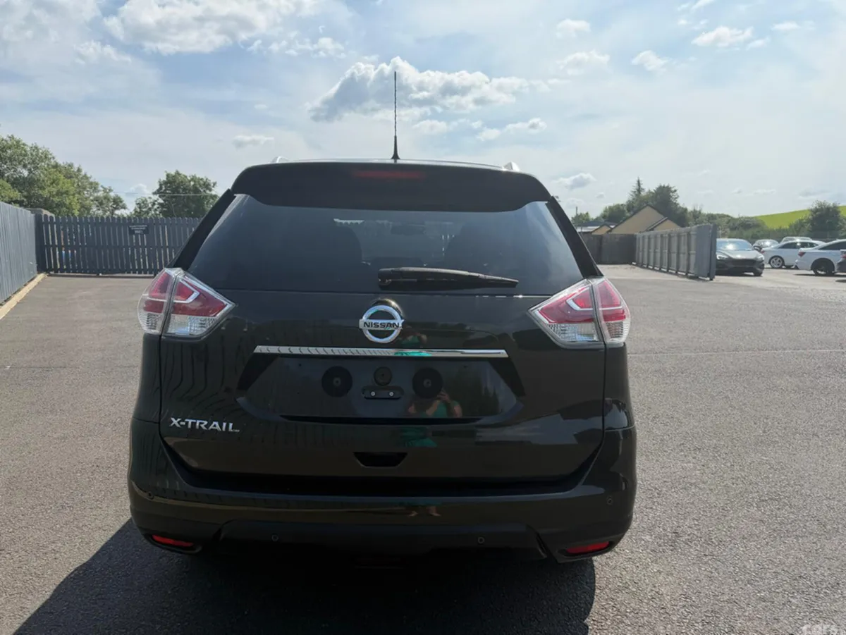 Nissan X-Trail SUV, Diesel, 2017, Green