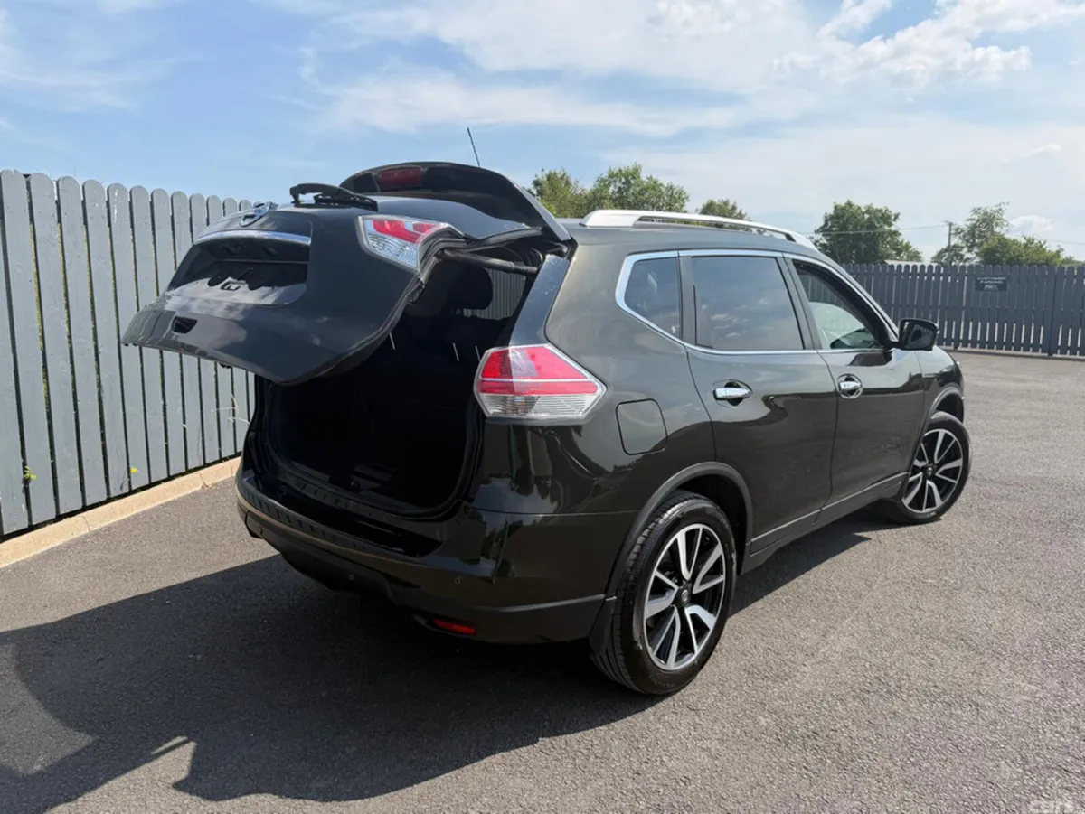 Nissan X-Trail SUV, Diesel, 2017, Green