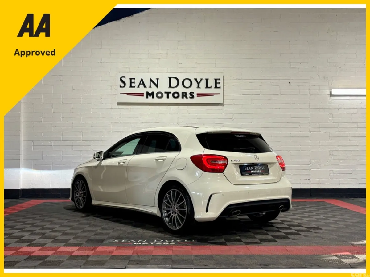 Mercedes-Benz Other Hatchback, Petrol, 2014, White