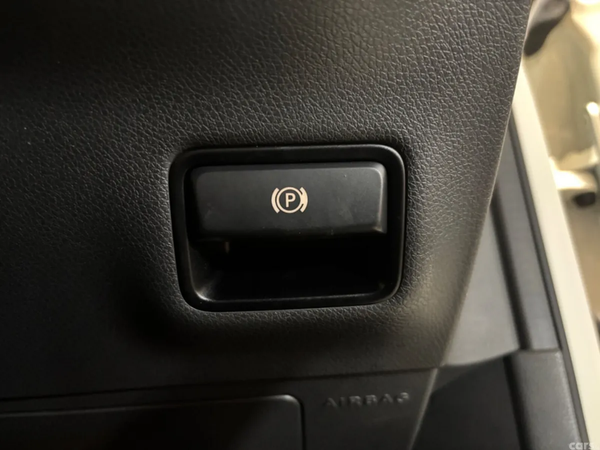 Mercedes-Benz Other Hatchback, Petrol, 2014, White