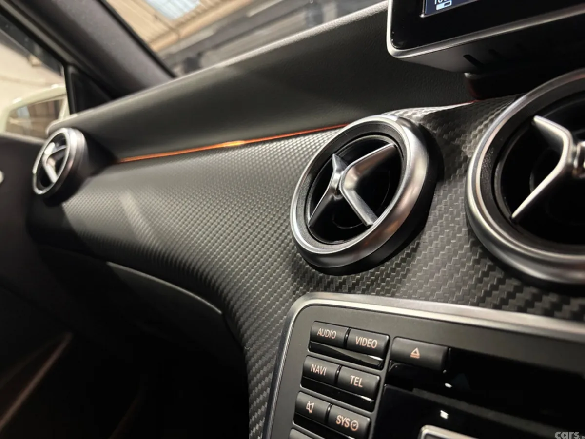 Mercedes-Benz Other Hatchback, Petrol, 2014, White