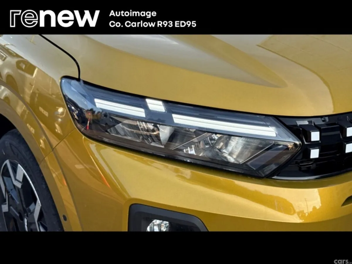 Dacia Sandero Hatchback, Petrol, 2026, Yellow