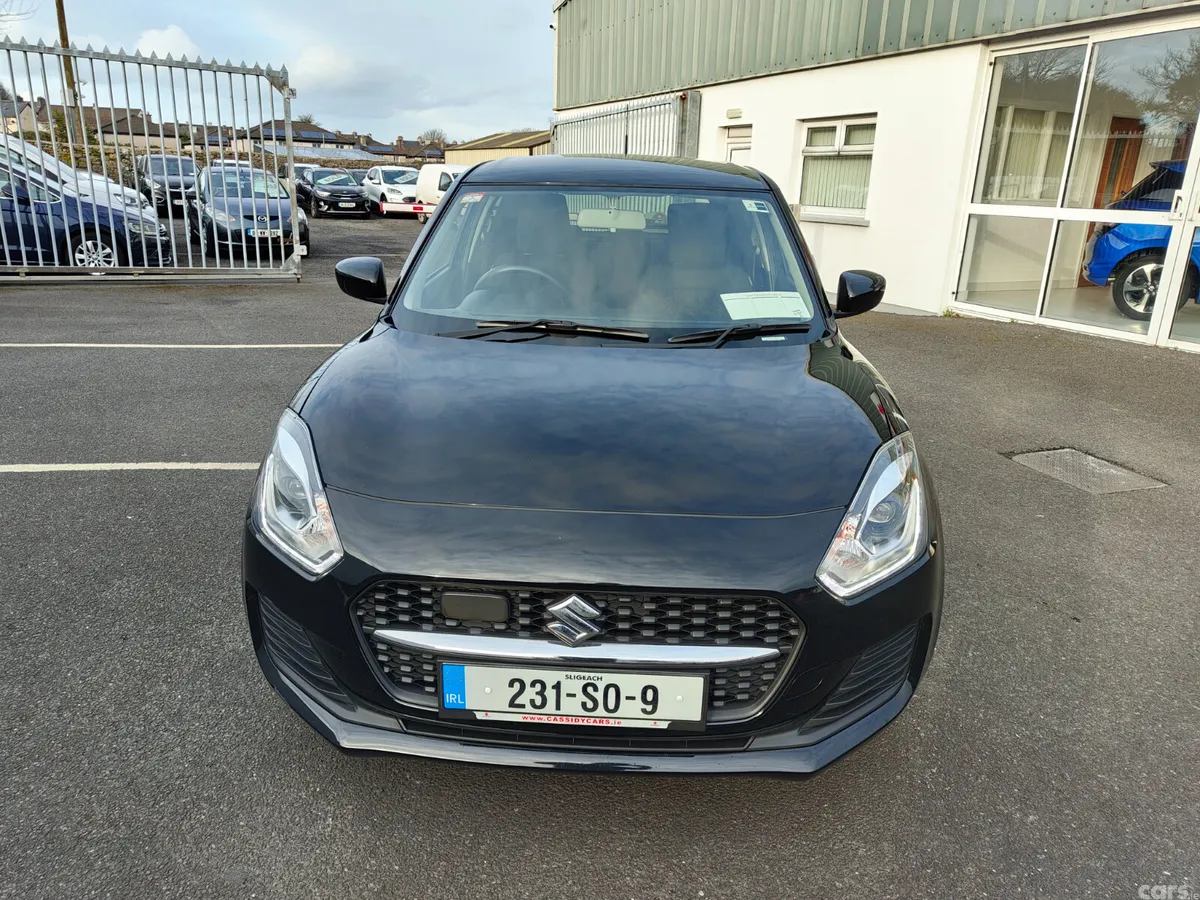 Suzuki Swift Hatchback, Petrol Hybrid, 2023, Black