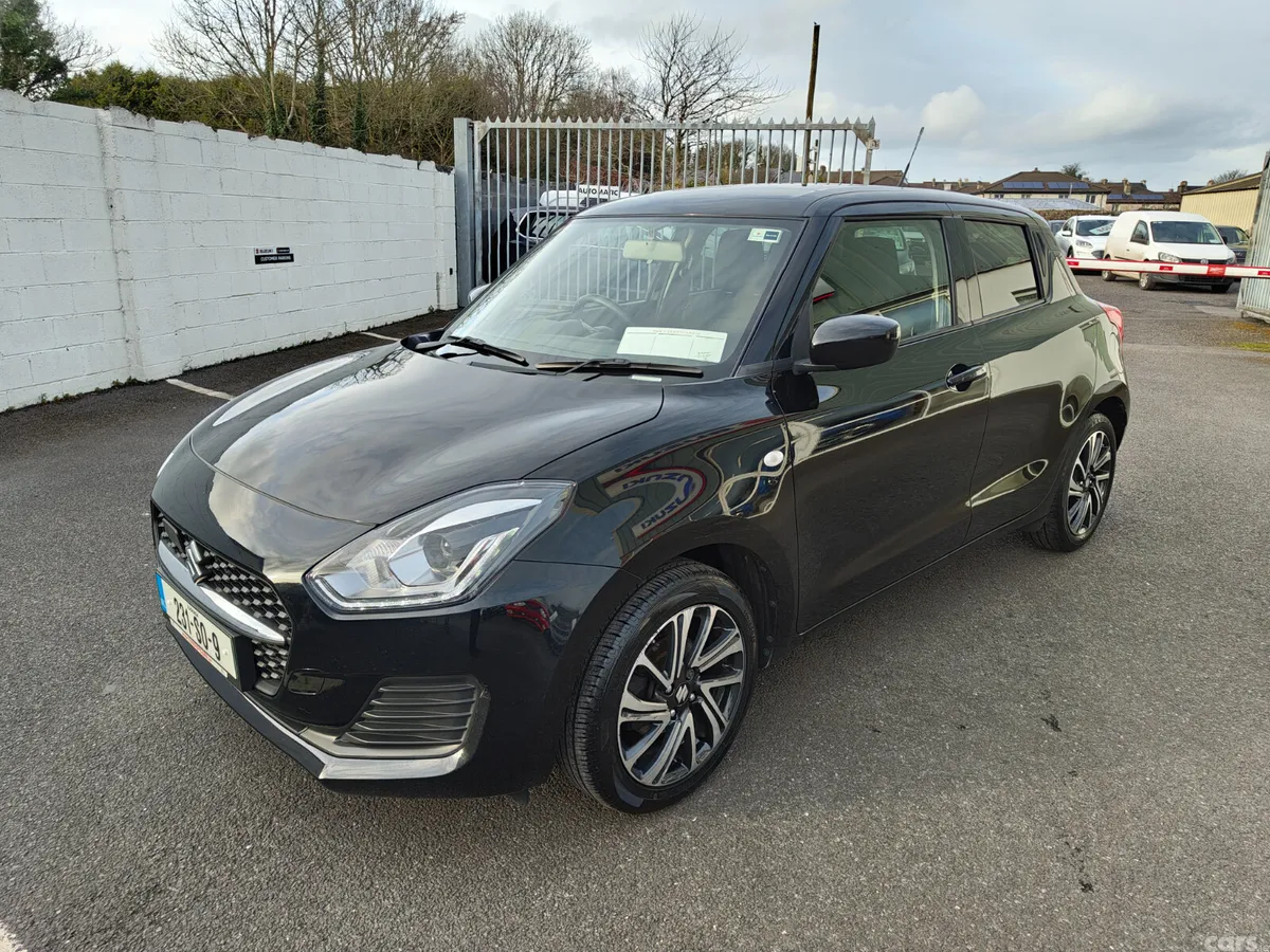 Suzuki Swift Hatchback, Petrol Hybrid, 2023, Black