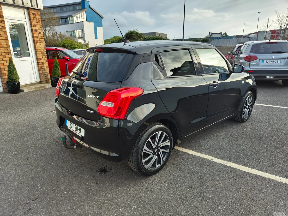Suzuki Swift Hatchback, Petrol Hybrid, 2023, Black